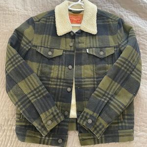 VINTAGE LEVIS SHERPA